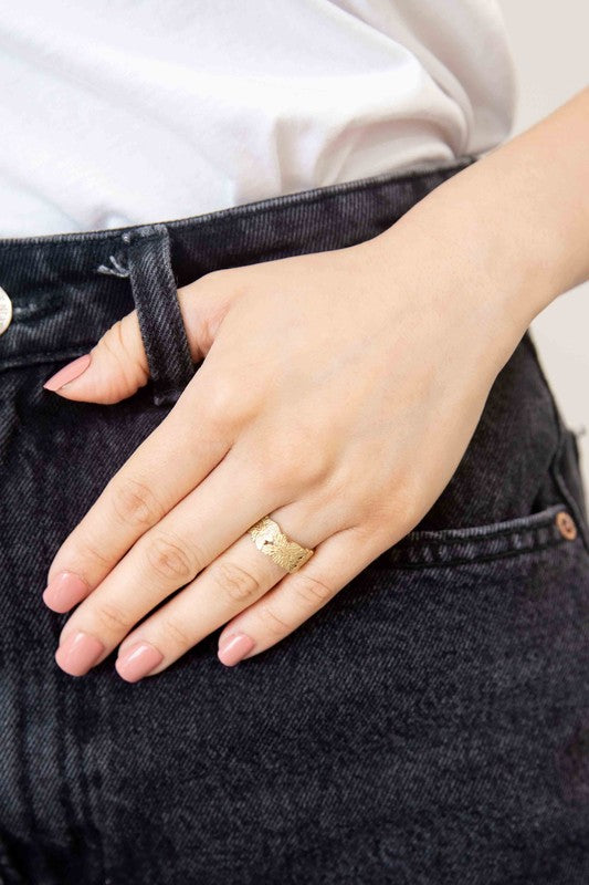 Wreath Adjustable Ring